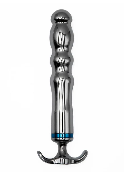 Hidden Treasure – Luxe Ribbed Metal Vibrator